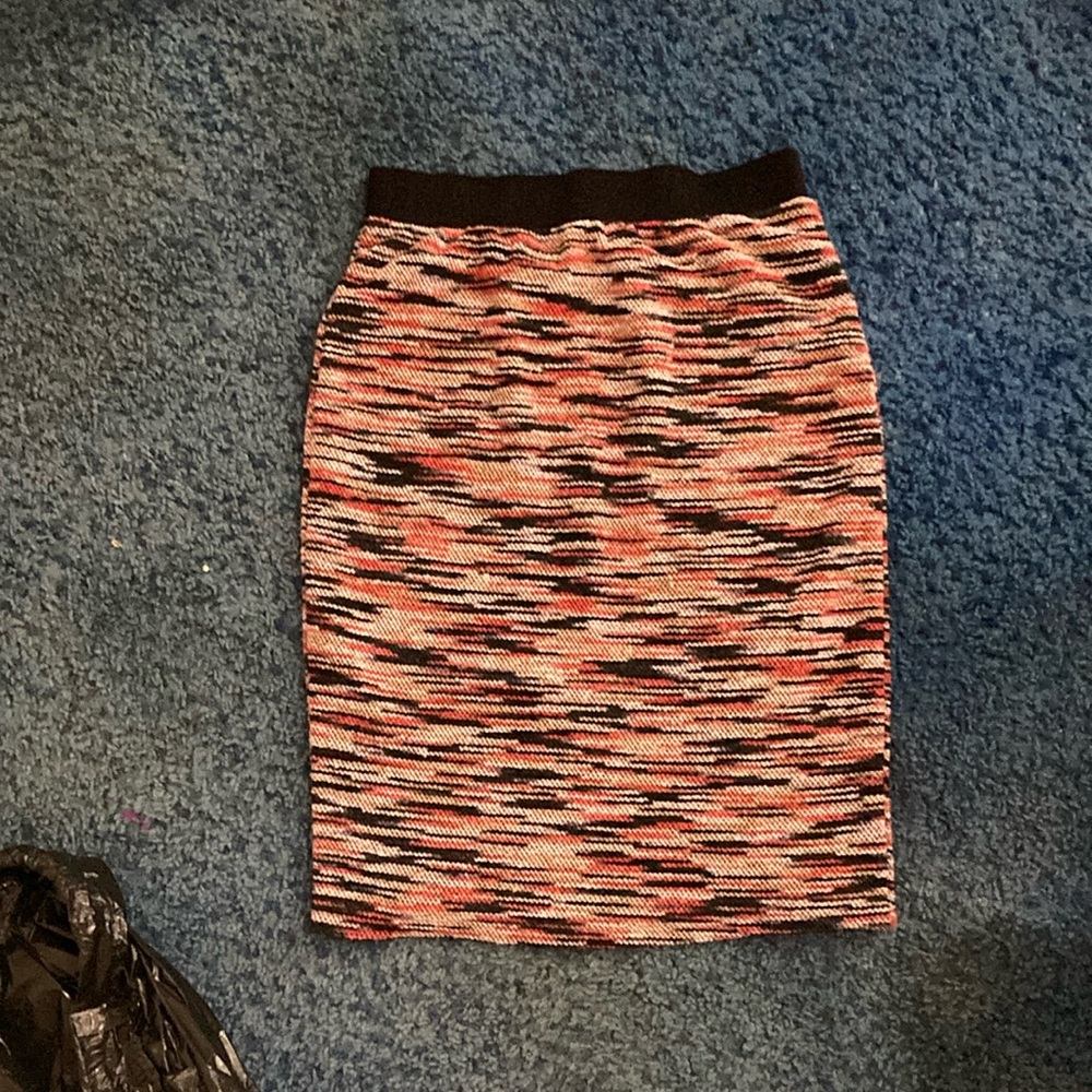 Gilli Pink and Black Knee-Length Pencil Skirt